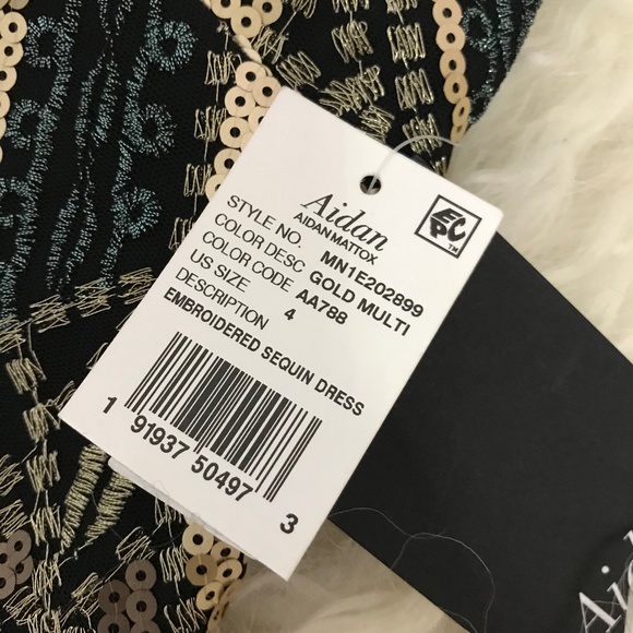 AIDAN MATTOX Metallic Sequined Clubwear Dress - Picture 7 of 9